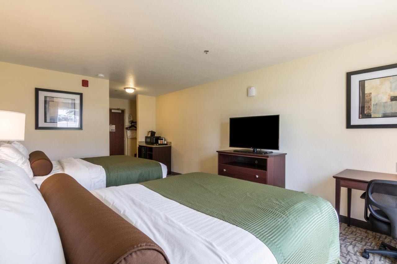 Cobblestone Inn & Suites - Barron Экстерьер фото