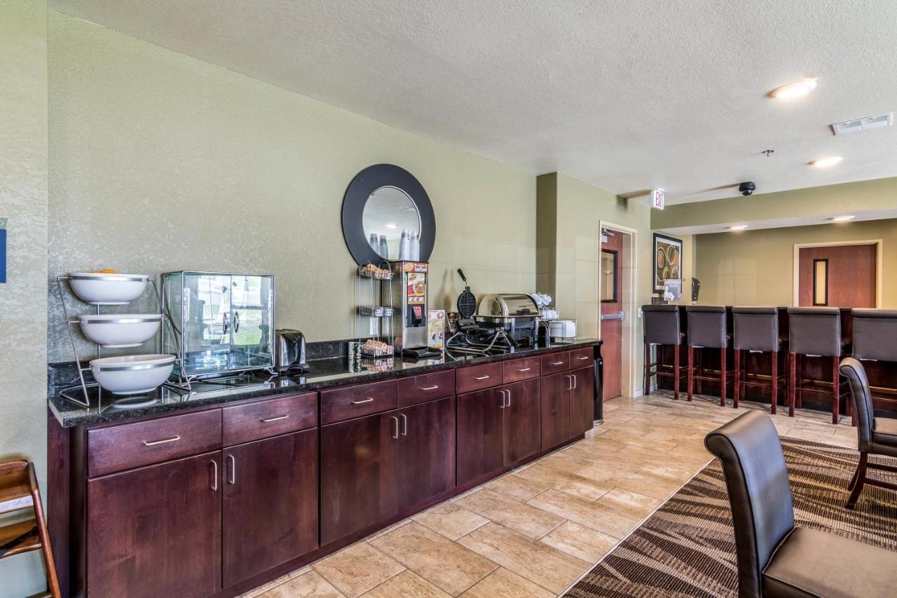 Cobblestone Inn & Suites - Barron Экстерьер фото