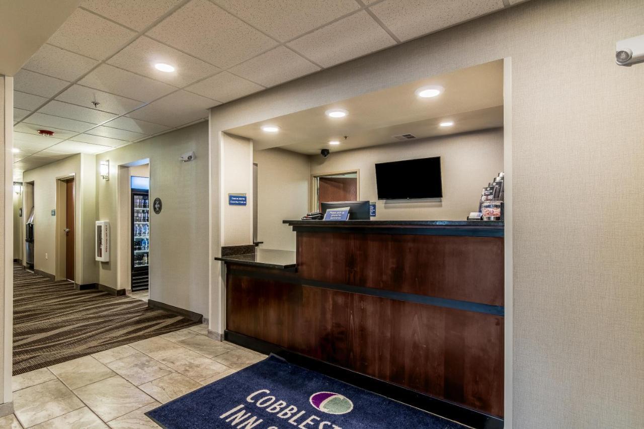 Cobblestone Inn & Suites - Barron Экстерьер фото
